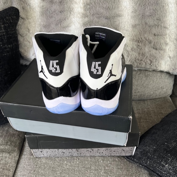 Two pairs of Jordan’s main image 7